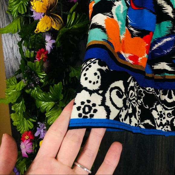 .🌸5/$25🌸Floral Printed Mini Skirt Size Small - Picture 7 of 12